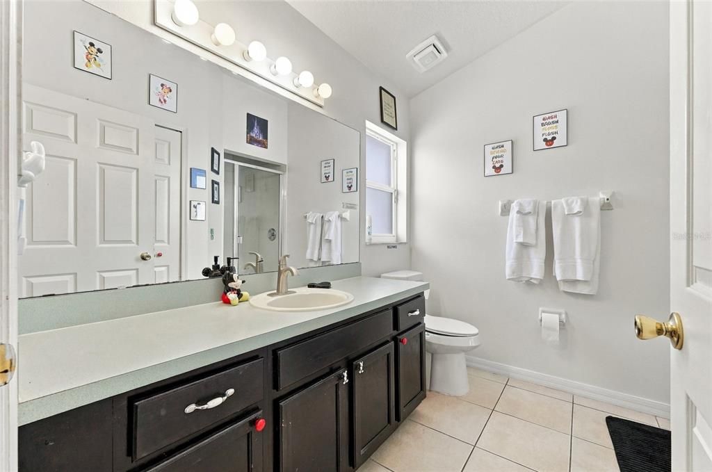 For Sale: $410,000 (4 beds, 3 baths, 1689 Square Feet)