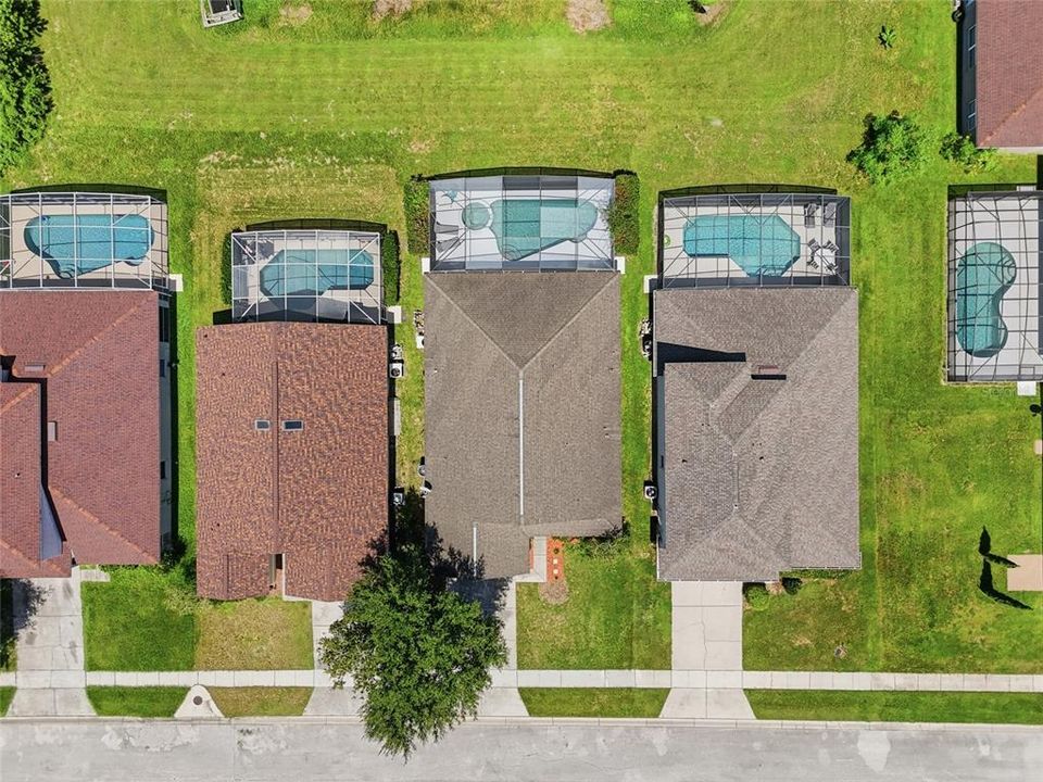 For Sale: $410,000 (4 beds, 3 baths, 1689 Square Feet)