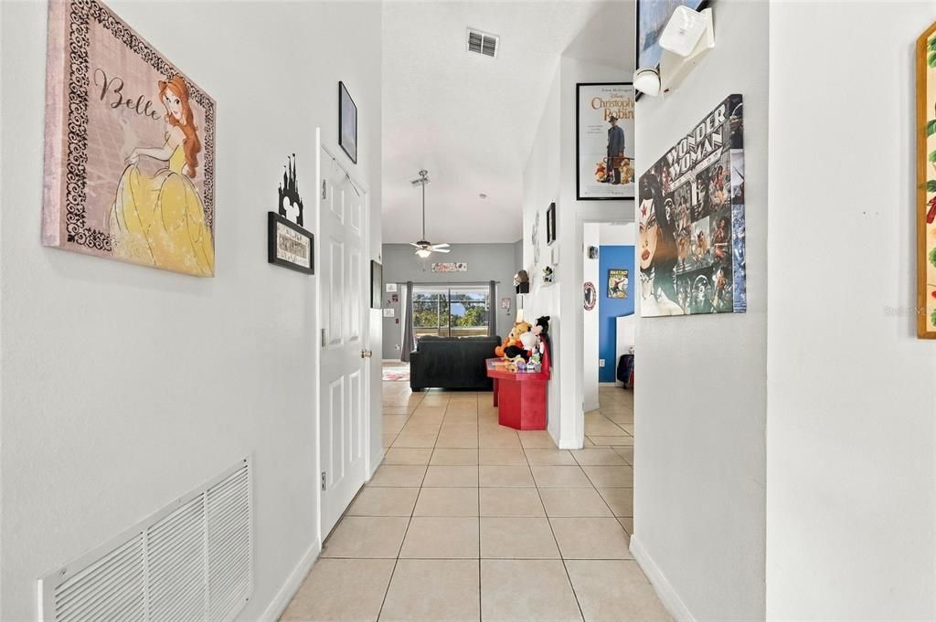 For Sale: $410,000 (4 beds, 3 baths, 1689 Square Feet)