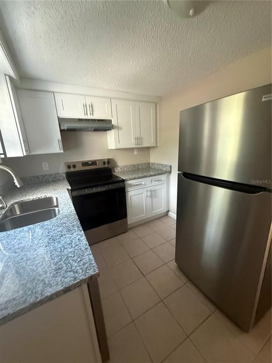 В аренду: $1,395 (1 спален, 1 ванн, 600 Квадратных фут)