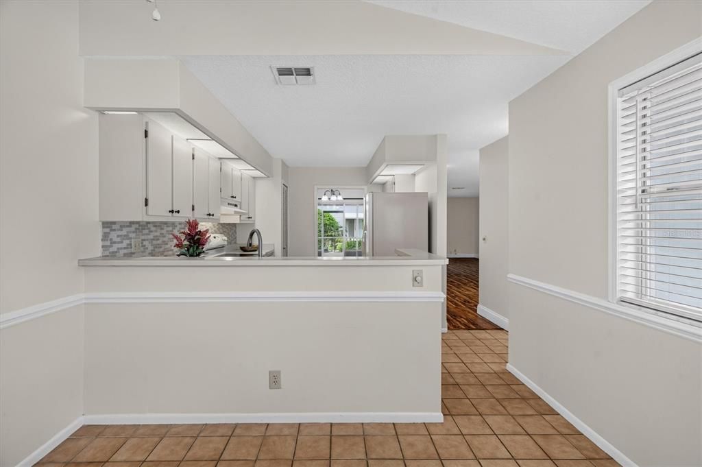 En Venta: $275,900 (3 camas, 2 baños, 1775 Pies cuadrados)
