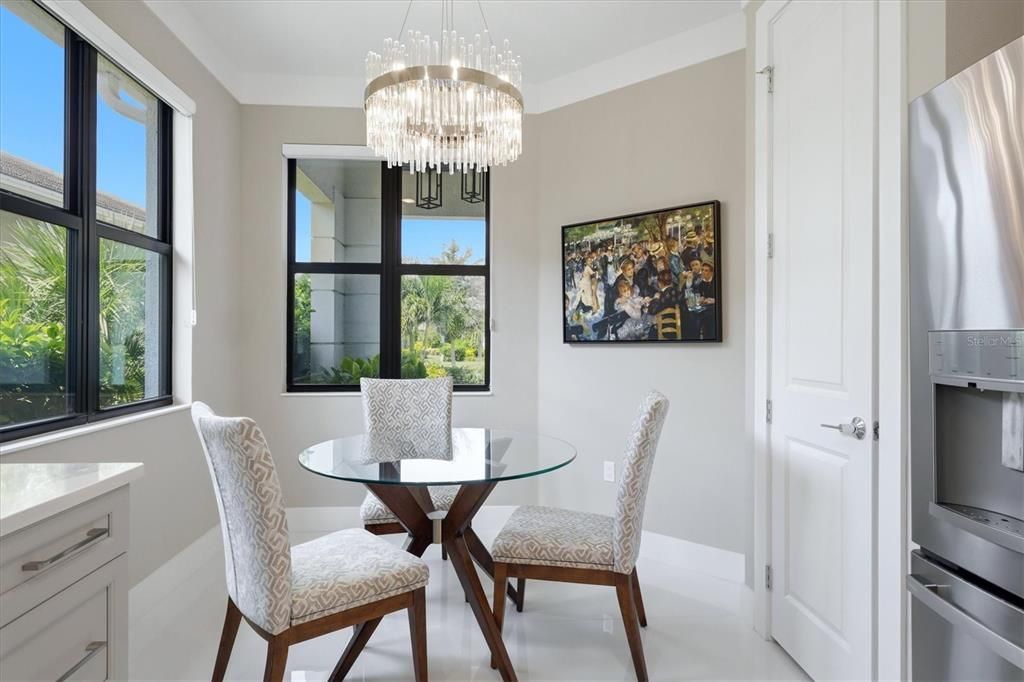 En Venta: $590,000 (2 camas, 2 baños, 1671 Pies cuadrados)