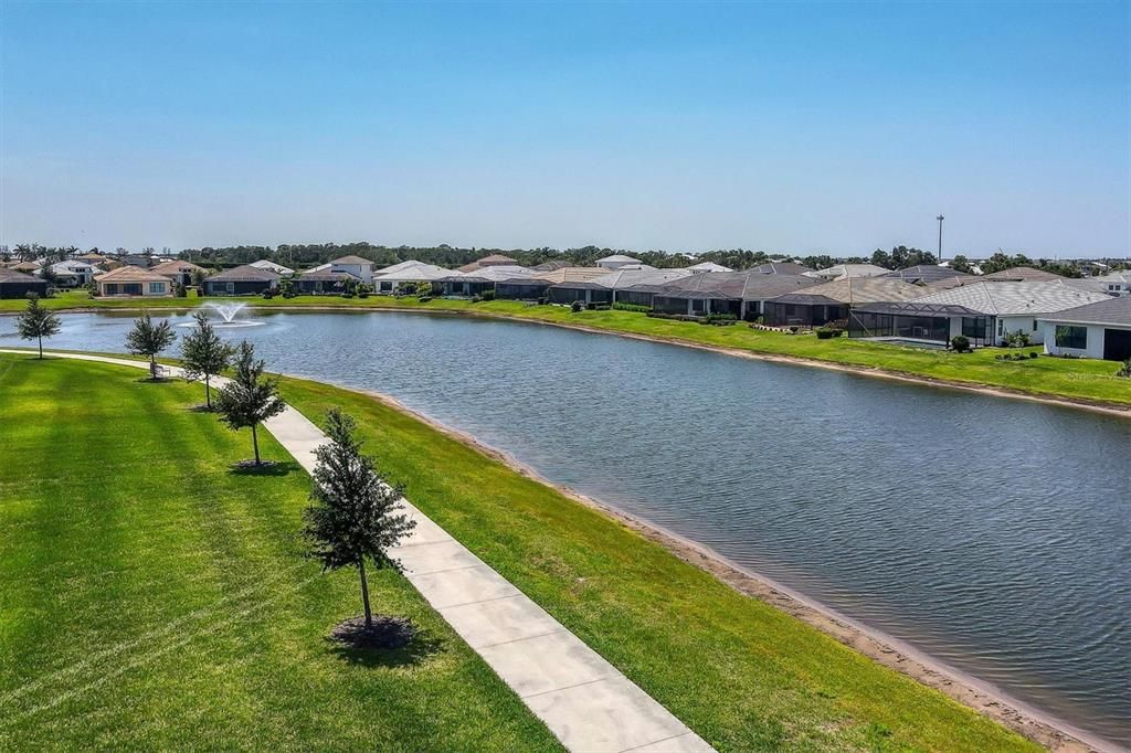 En Venta: $590,000 (2 camas, 2 baños, 1671 Pies cuadrados)