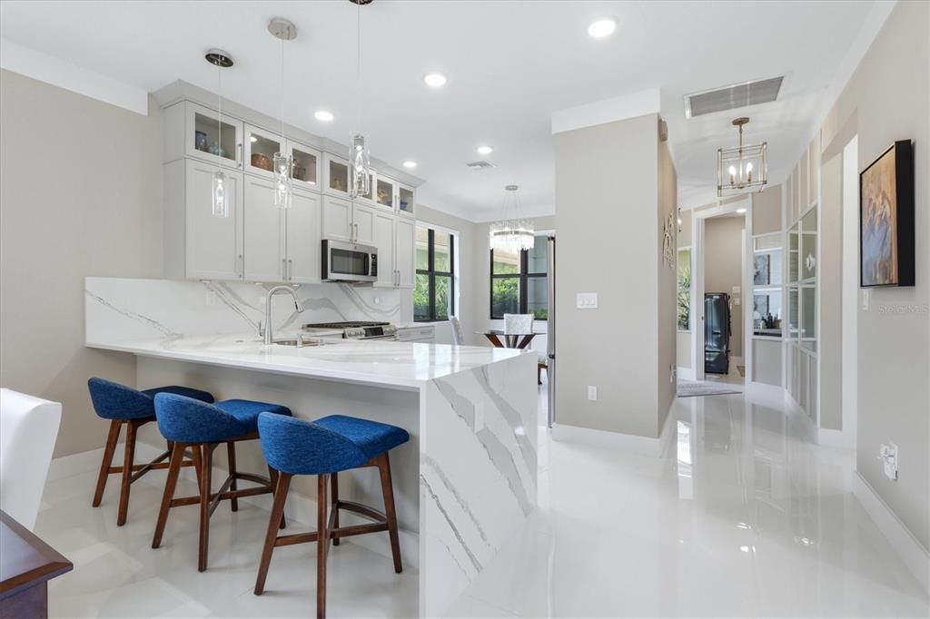 En Venta: $590,000 (2 camas, 2 baños, 1671 Pies cuadrados)