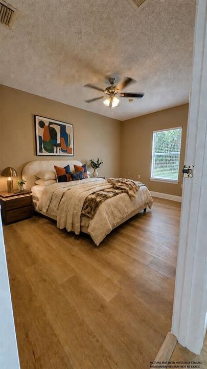 For Rent: $1,700 (3 beds, 2 baths, 1474 Square Feet)