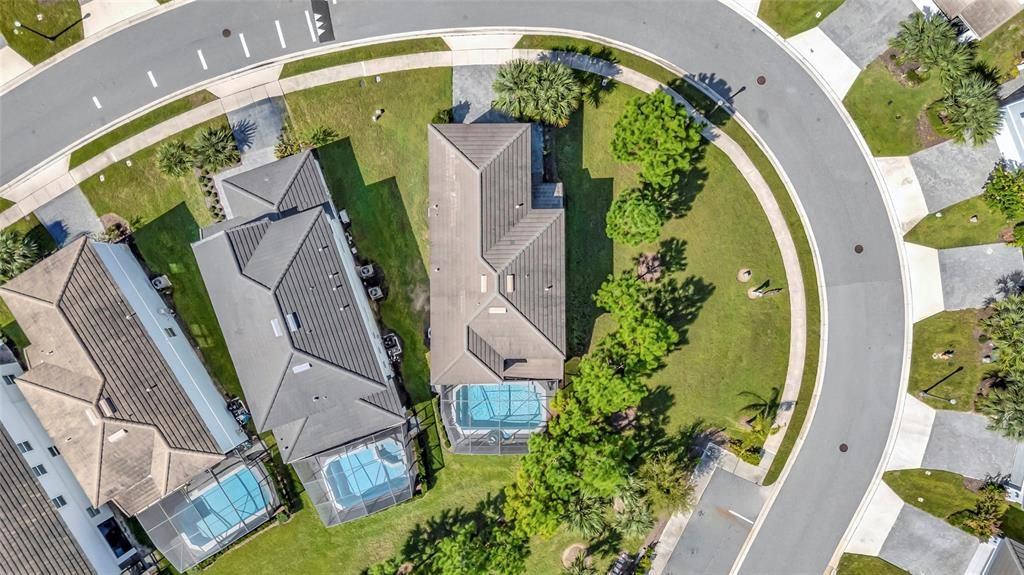En Venta: $550,000 (5 camas, 4 baños, 2700 Pies cuadrados)
