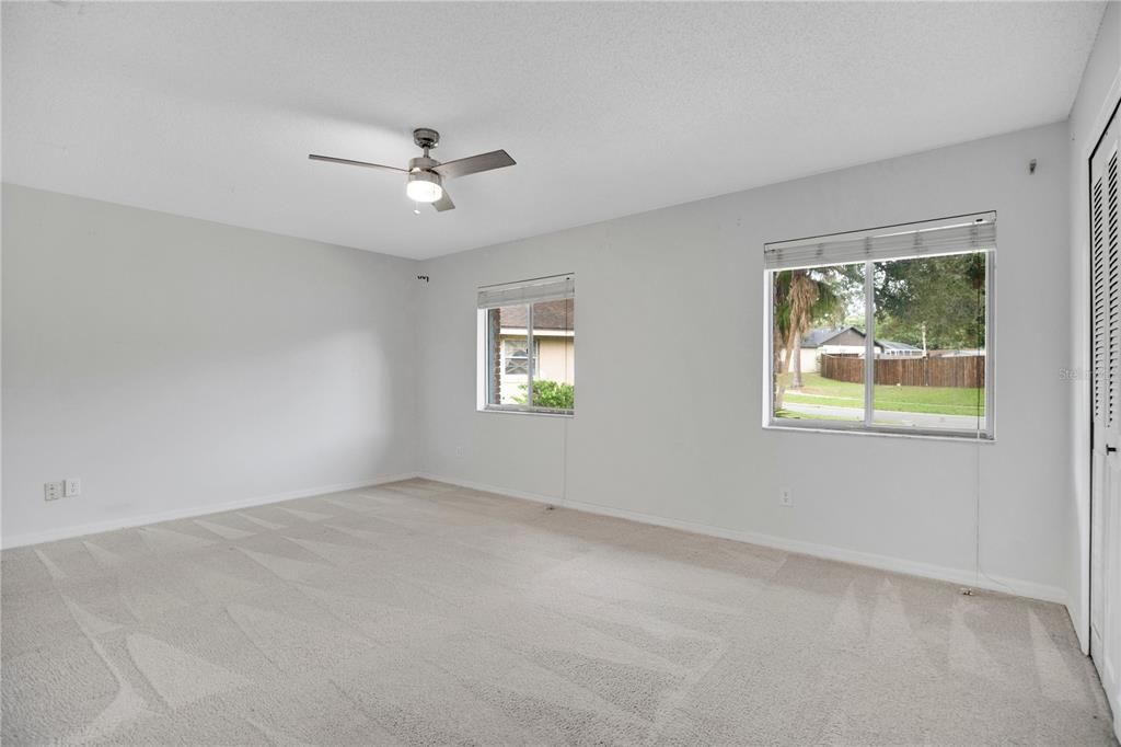 For Sale: $375,000 (3 beds, 2 baths, 1812 Square Feet)