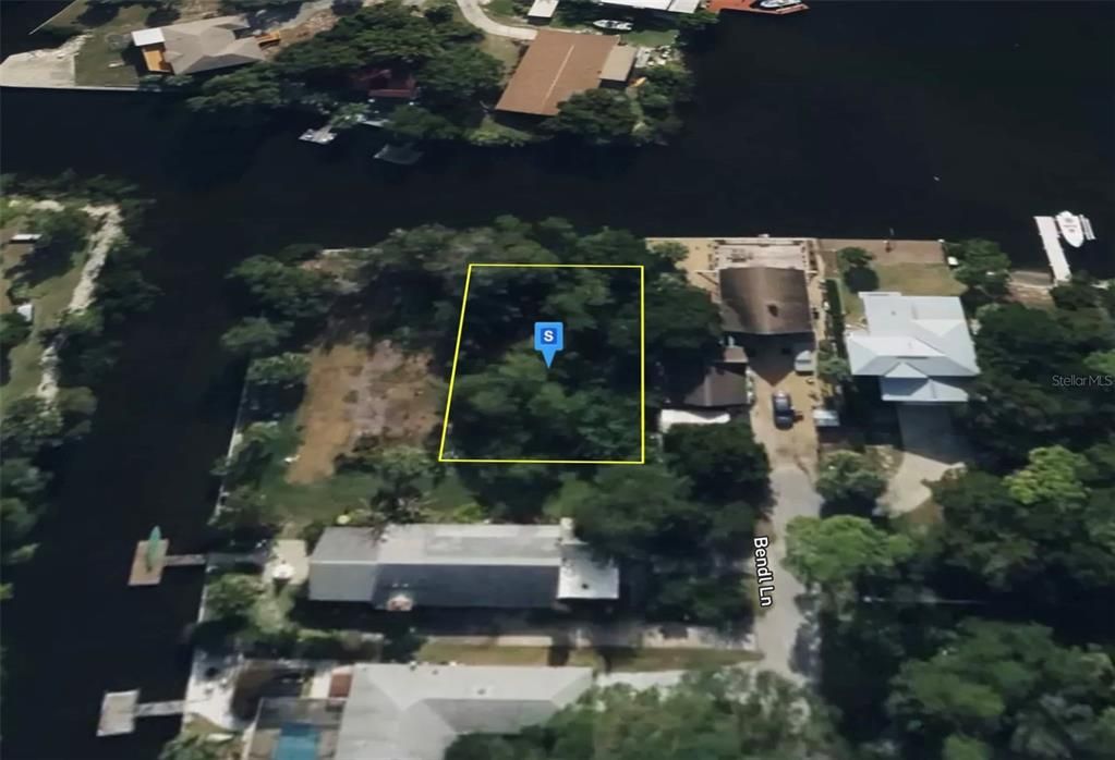 En Venta: $79,999 (0.14 acres)