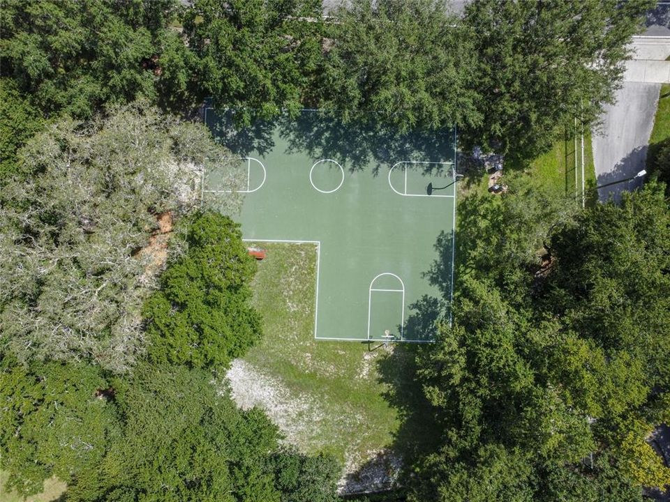 На продажу: $225,000 (2 спален, 2 ванн, 1708 Квадратных фут)