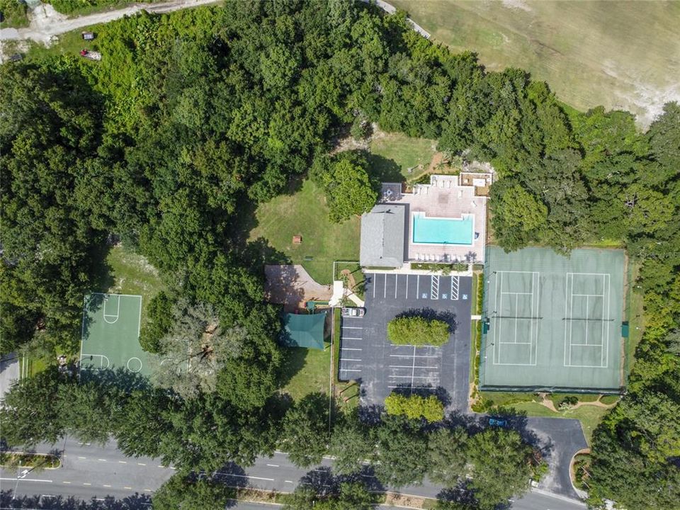 На продажу: $225,000 (2 спален, 2 ванн, 1708 Квадратных фут)