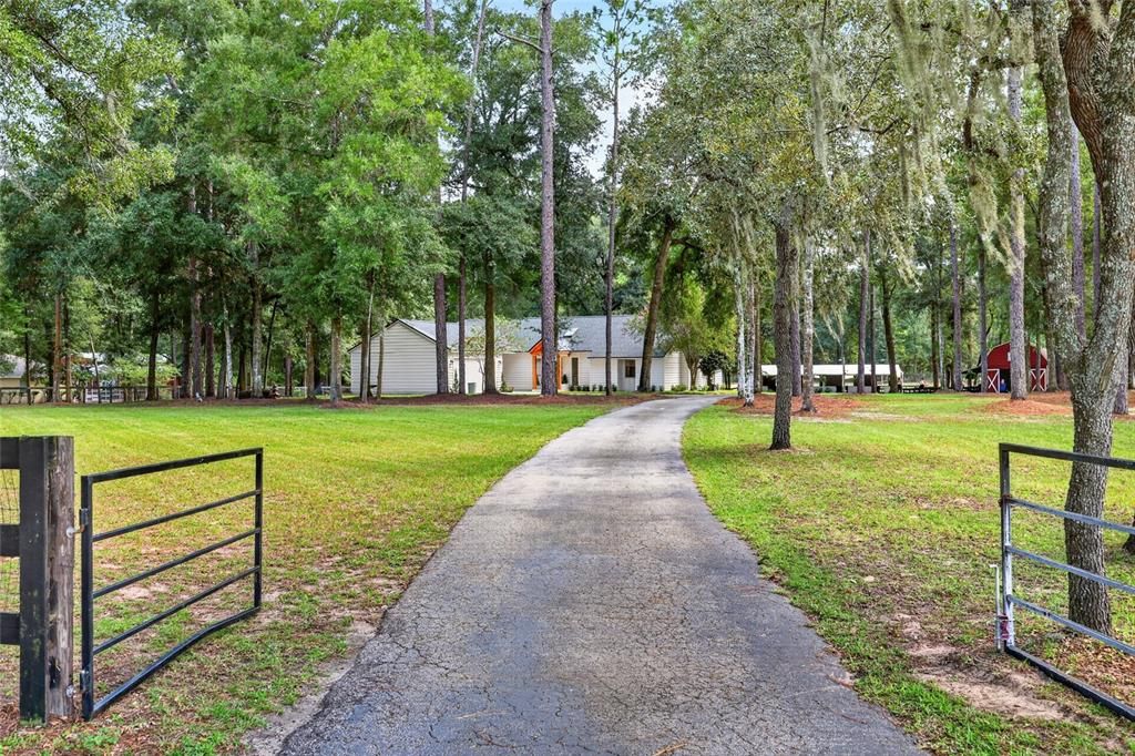 En Venta: $1,500,000 (3 camas, 2 baños, 1952 Pies cuadrados)