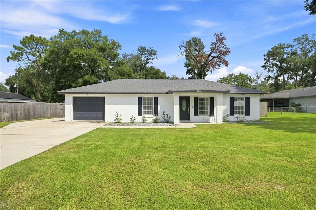 For Sale: $258,900 (2 beds, 2 baths, 1067 Square Feet)