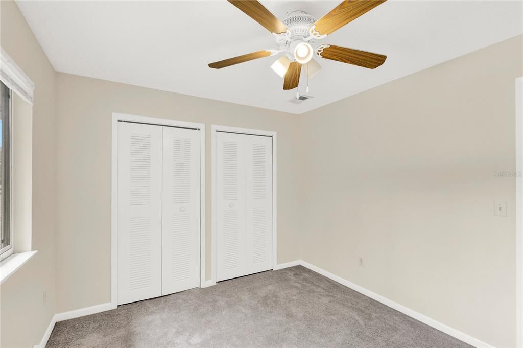 For Sale: $206,999 (2 beds, 1 baths, 898 Square Feet)