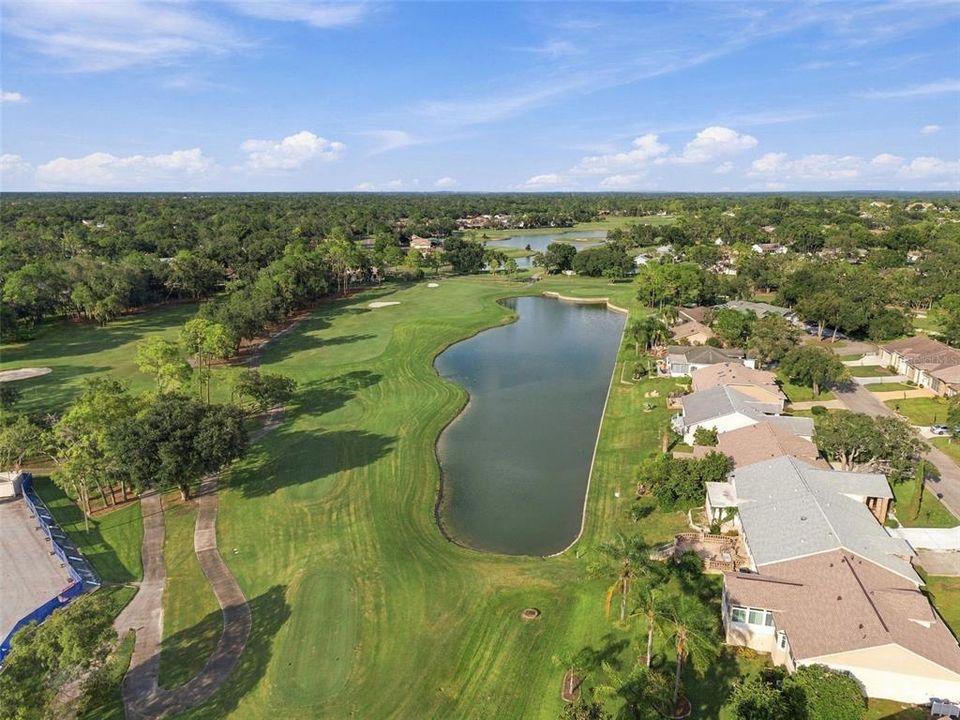 For Sale: $169,800 (2 beds, 2 baths, 995 Square Feet)