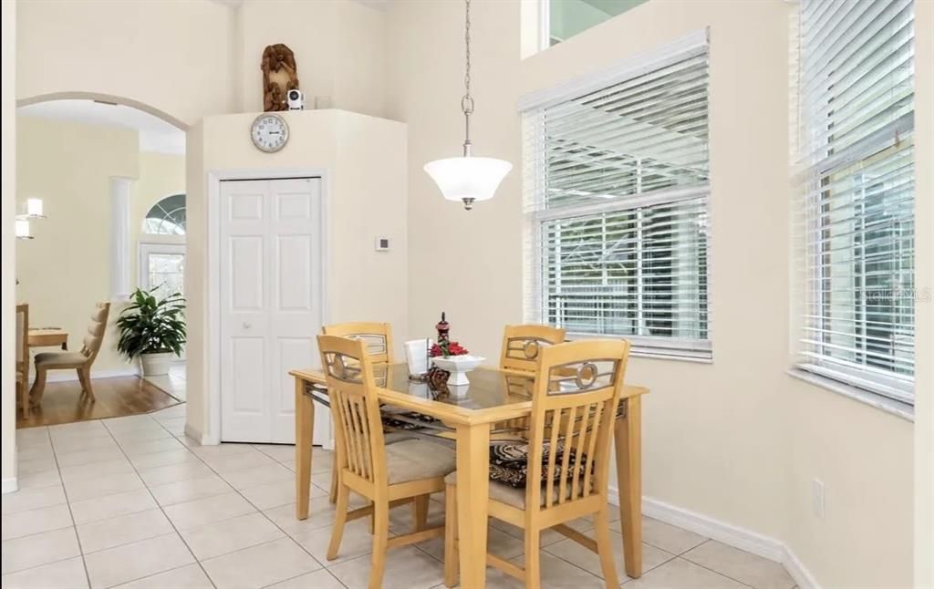 For Rent: $4,100 (4 beds, 3 baths, 2843 Square Feet)
