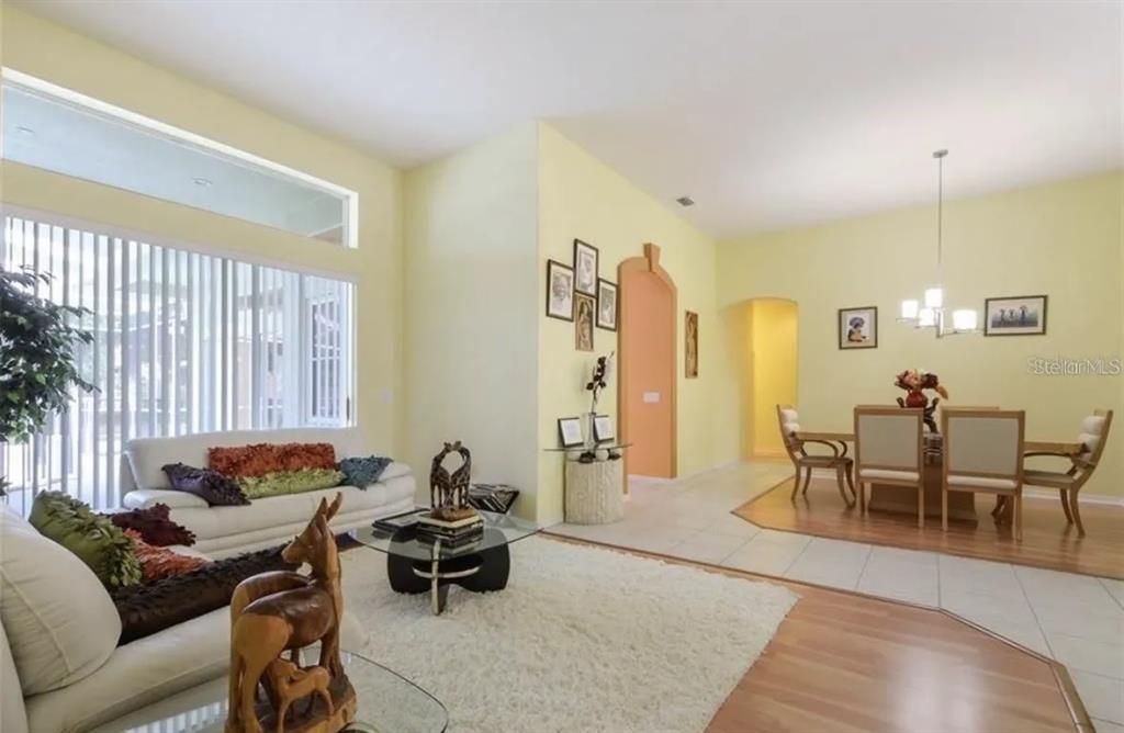 For Rent: $4,100 (4 beds, 3 baths, 2843 Square Feet)