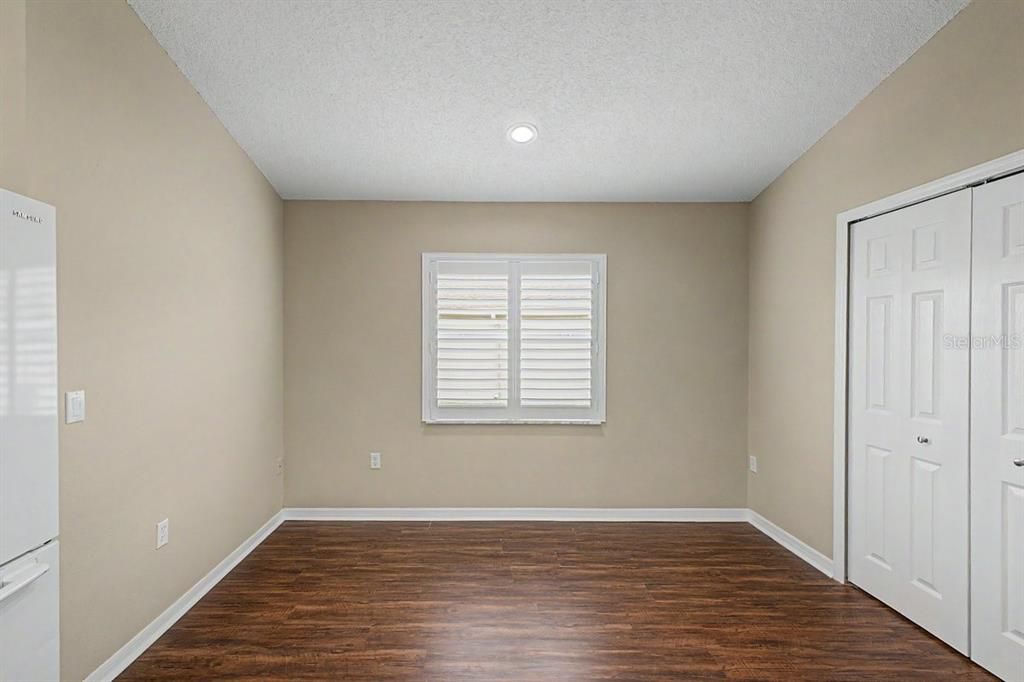 For Sale: $309,000 (3 beds, 2 baths, 1697 Square Feet)