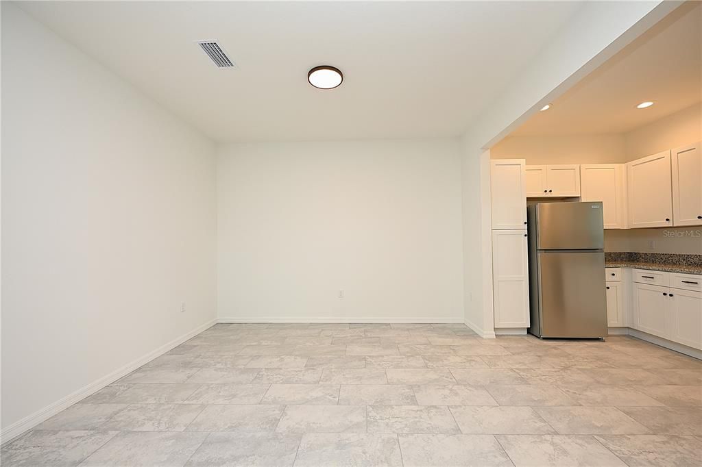 En Renta: $1,800 (3 camas, 2 baños, 1619 Pies cuadrados)