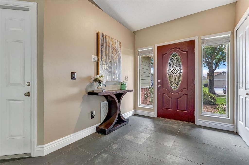 En Venta: $364,900 (2 camas, 2 baños, 1318 Pies cuadrados)