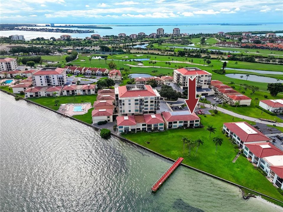 На продажу: $469,900 (2 спален, 2 ванн, 890 Квадратных фут)