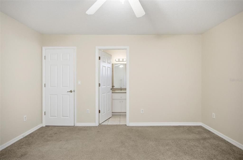 В аренду: $1,495 (3 спален, 2 ванн, 1142 Квадратных фут)