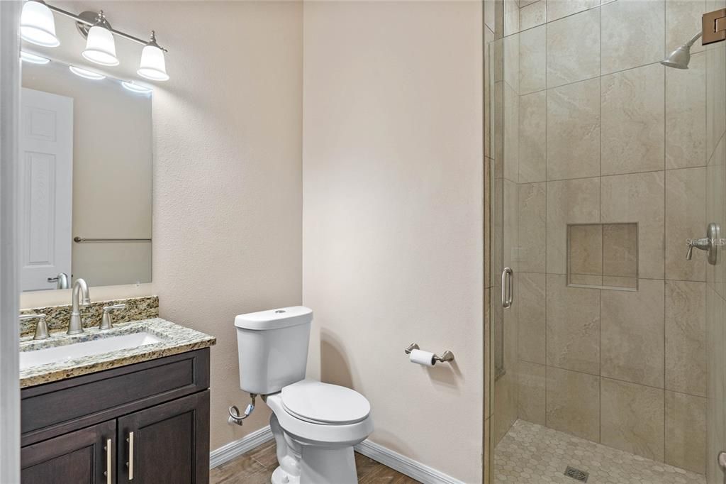 For Sale: $429,900 (3 beds, 3 baths, 2581 Square Feet)