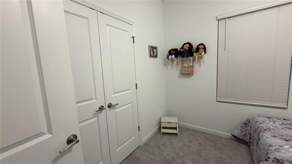 For Rent: $2,000 (3 beds, 2 baths, 1572 Square Feet)