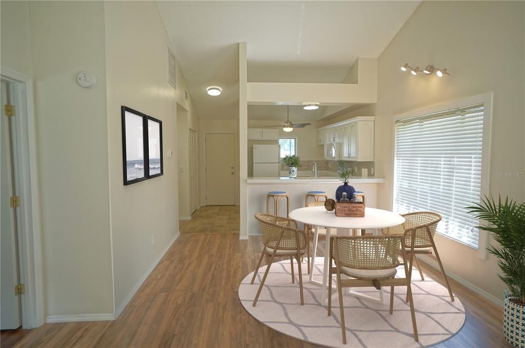 For Rent: $1,700 (2 beds, 2 baths, 1036 Square Feet)