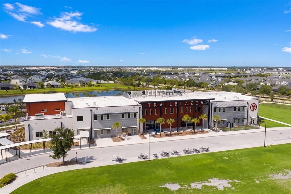 En Venta: $476,256 (4 camas, 2 baños, 2370 Pies cuadrados)