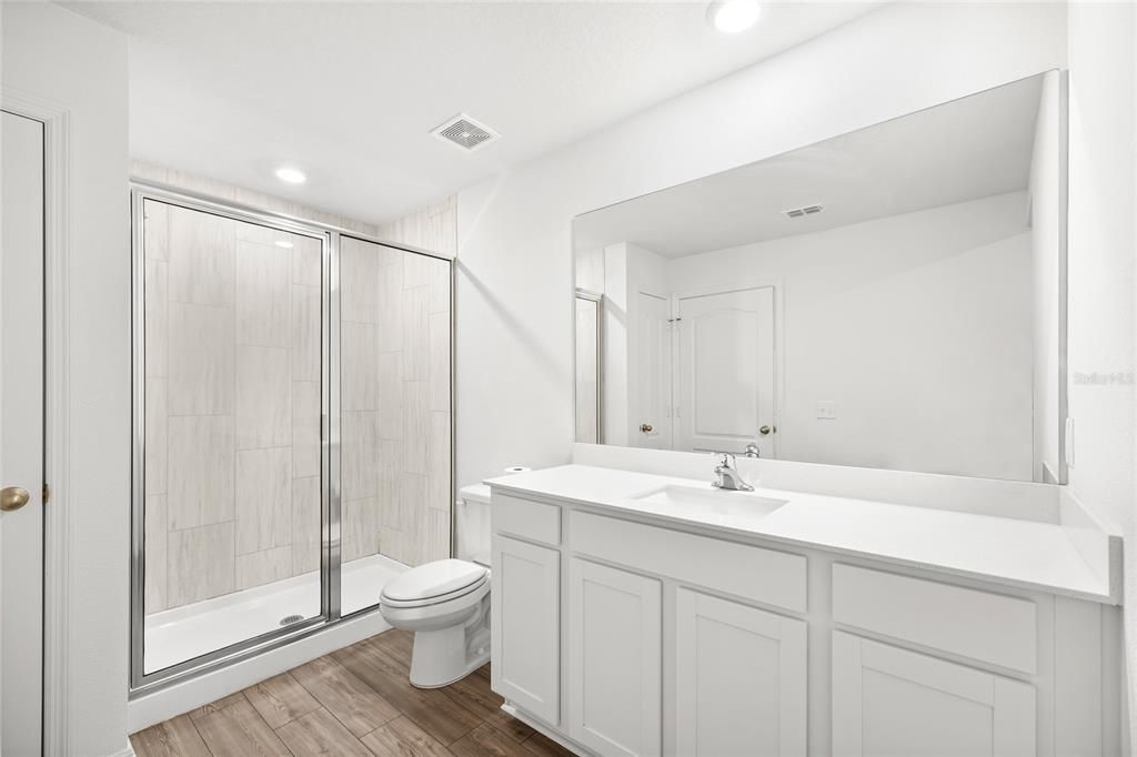 En Venta: $319,900 (3 camas, 2 baños, 1613 Pies cuadrados)