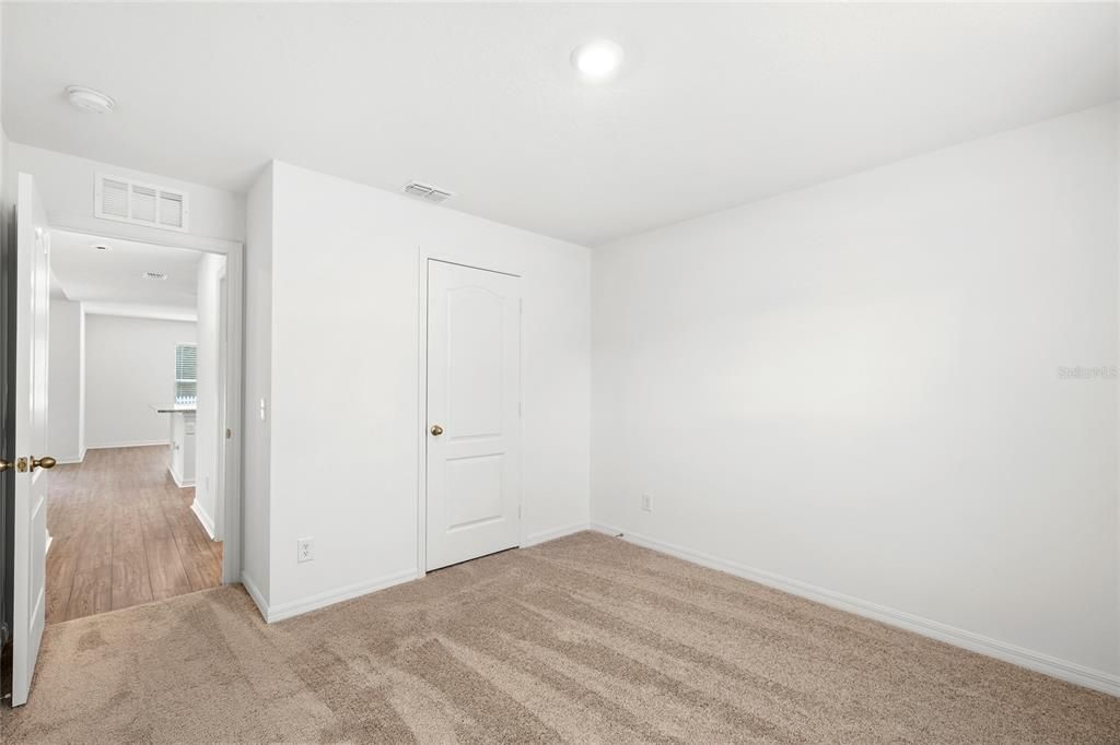 En Venta: $319,900 (3 camas, 2 baños, 1613 Pies cuadrados)