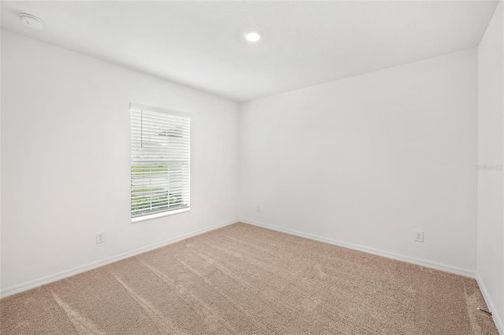 En Venta: $319,900 (3 camas, 2 baños, 1613 Pies cuadrados)