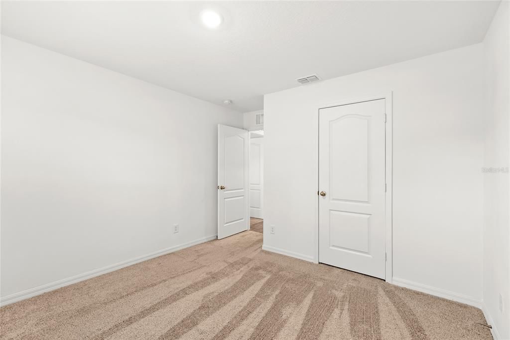 En Venta: $319,900 (3 camas, 2 baños, 1613 Pies cuadrados)
