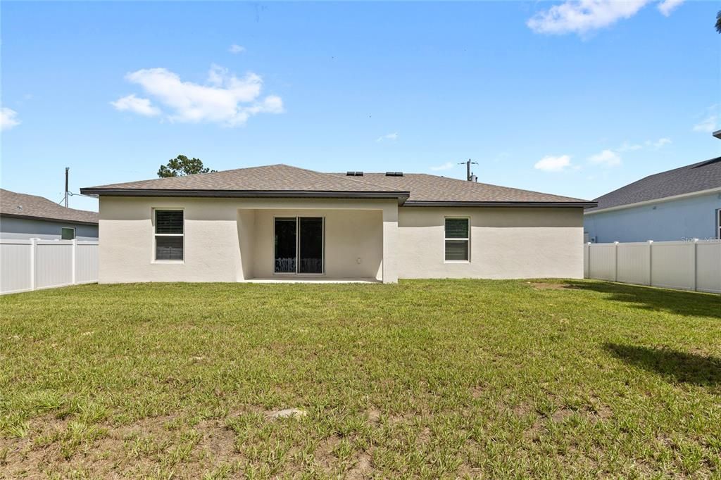 En Venta: $319,900 (3 camas, 2 baños, 1613 Pies cuadrados)