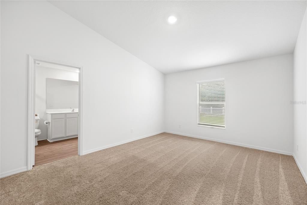 En Venta: $319,900 (3 camas, 2 baños, 1613 Pies cuadrados)