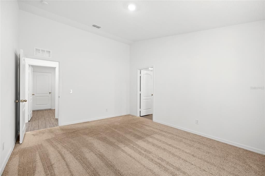 En Venta: $319,900 (3 camas, 2 baños, 1613 Pies cuadrados)