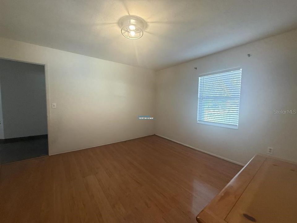 For Rent: $2,395 (3 beds, 2 baths, 1783 Square Feet)