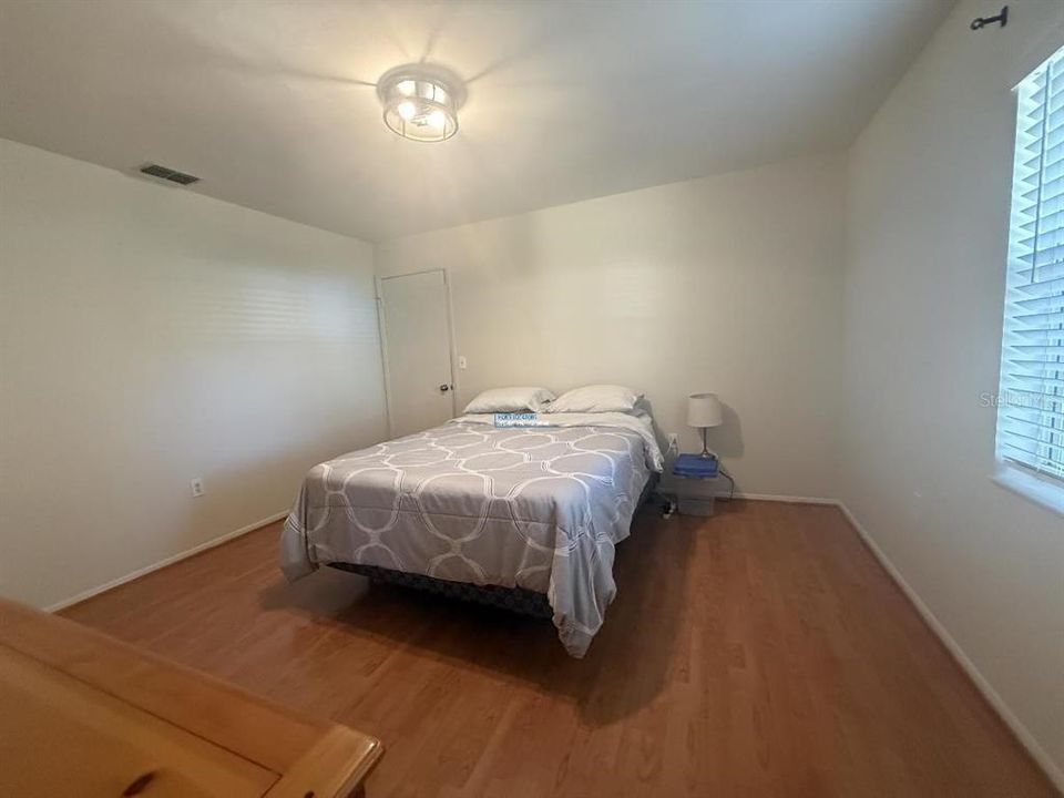 For Rent: $2,395 (3 beds, 2 baths, 1783 Square Feet)