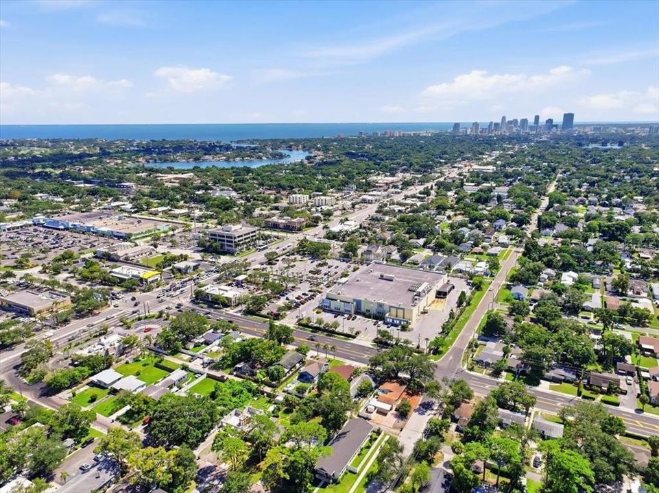 For Sale: $337,900 (3 beds, 2 baths, 756 Square Feet)