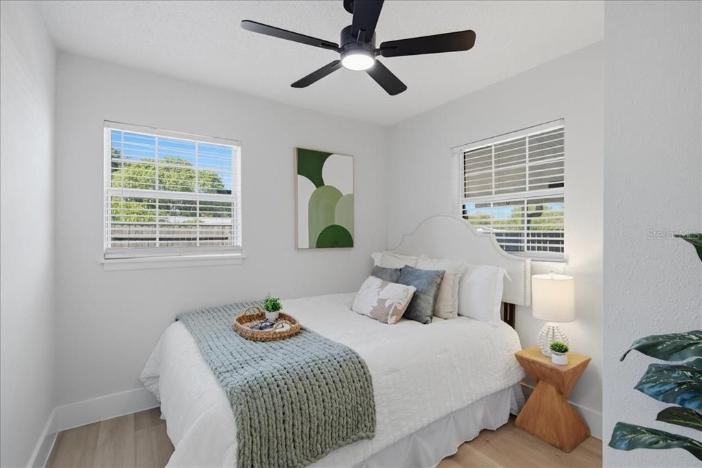 For Sale: $337,900 (3 beds, 2 baths, 756 Square Feet)