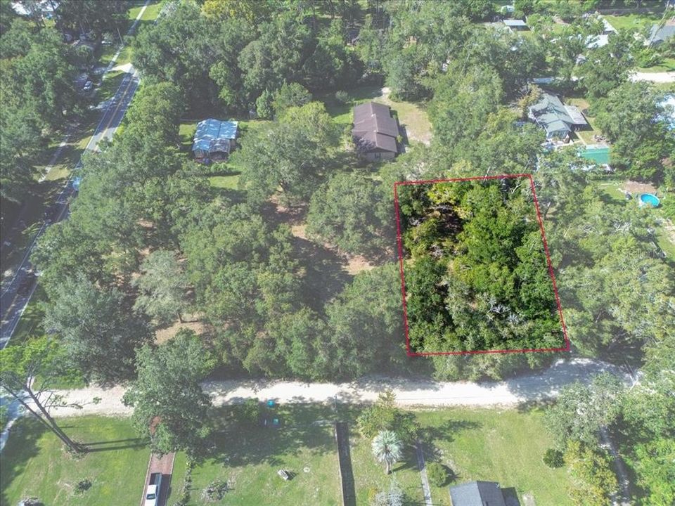 待售: $70,000 (0.34 acres)