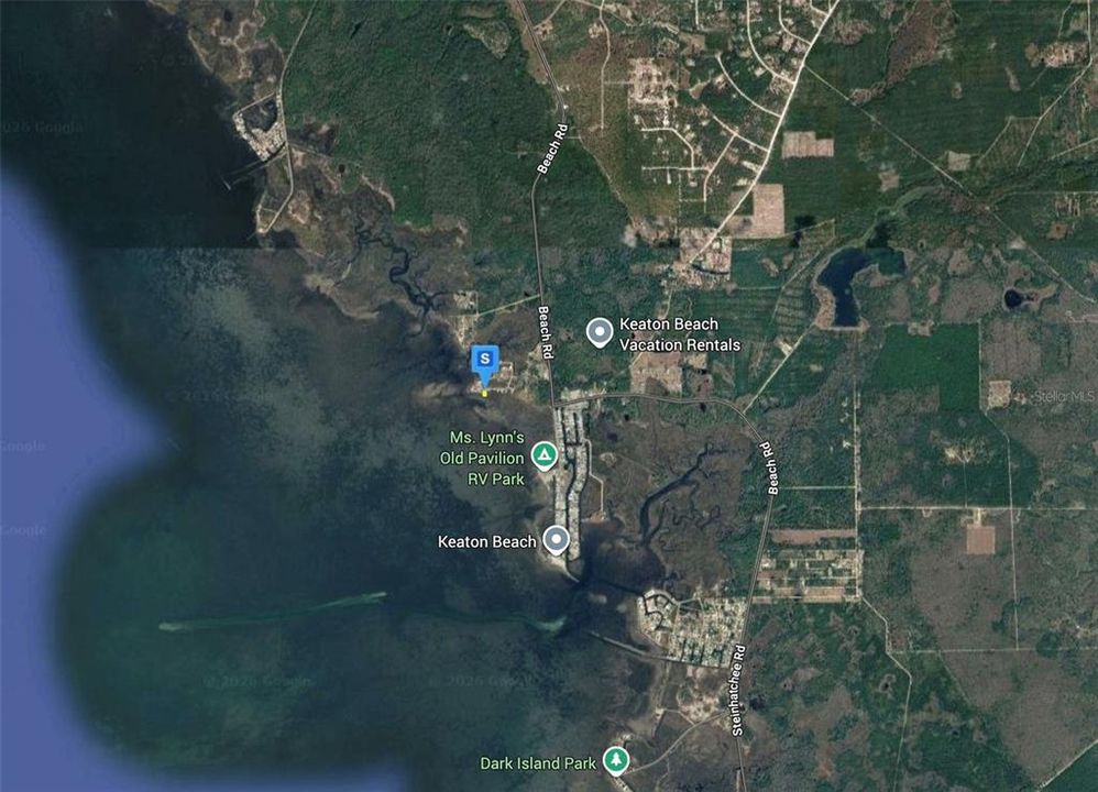 На продажу: $62,999 (0.11 acres)