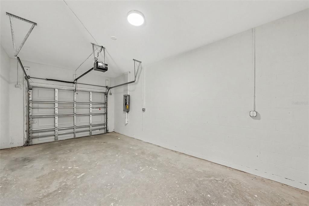 For Sale: $499,900 (3 beds, 2 baths, 1646 Square Feet)