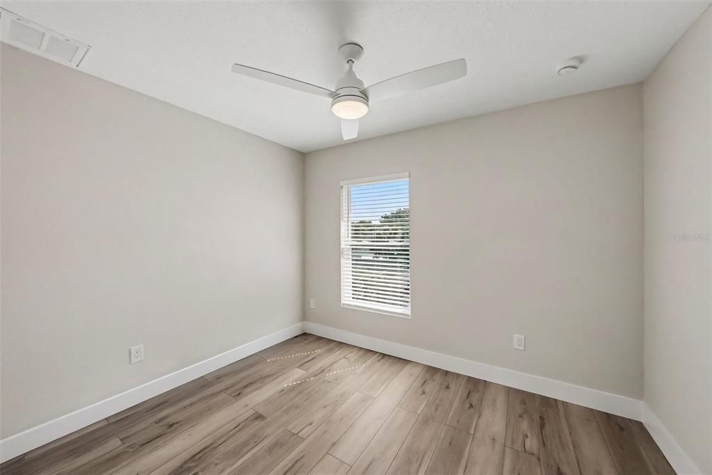 For Sale: $499,900 (3 beds, 2 baths, 1646 Square Feet)