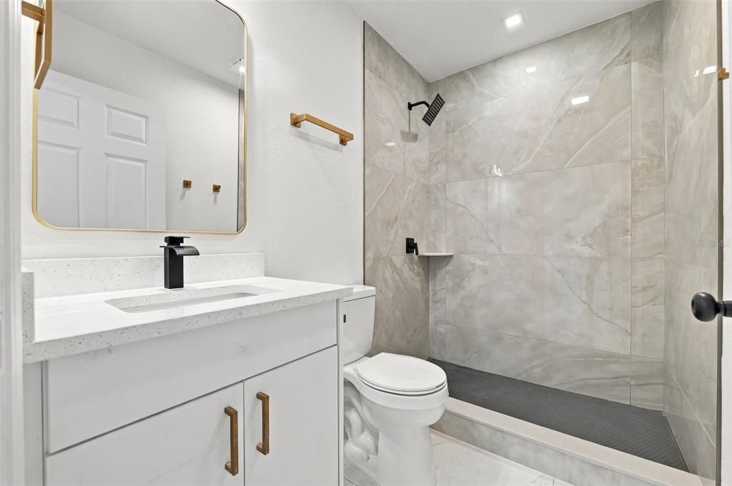 For Sale: $339,900 (4 beds, 2 baths, 1135 Square Feet)