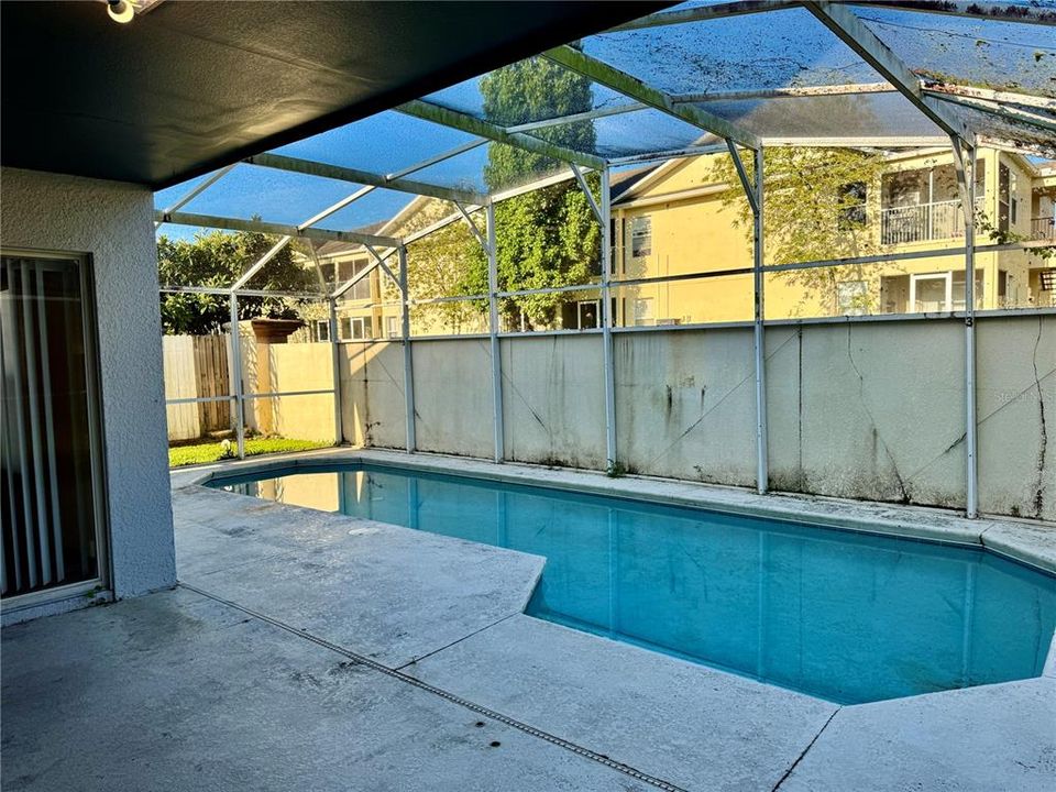 En Venta: $359,900 (4 camas, 3 baños, 1929 Pies cuadrados)