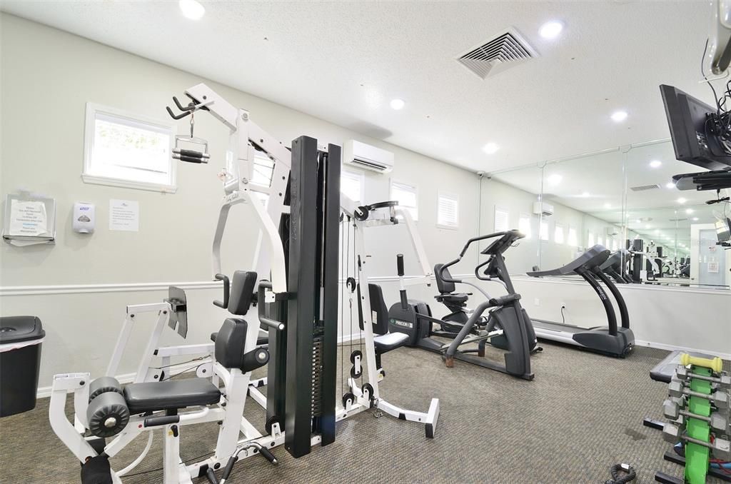 На продажу: $274,900 (3 спален, 2 ванн, 1245 Квадратных фут)