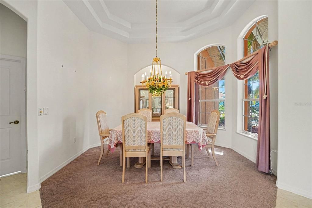 En Venta: $780,000 (3 camas, 3 baños, 2356 Pies cuadrados)