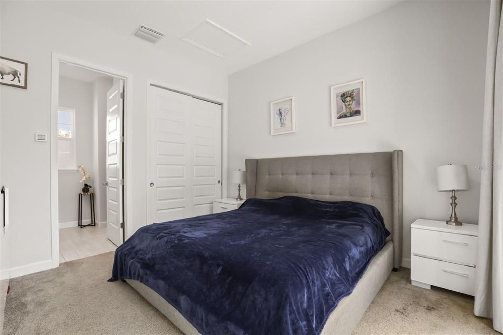 For Sale: $680,000 (3 beds, 3 baths, 1916 Square Feet)