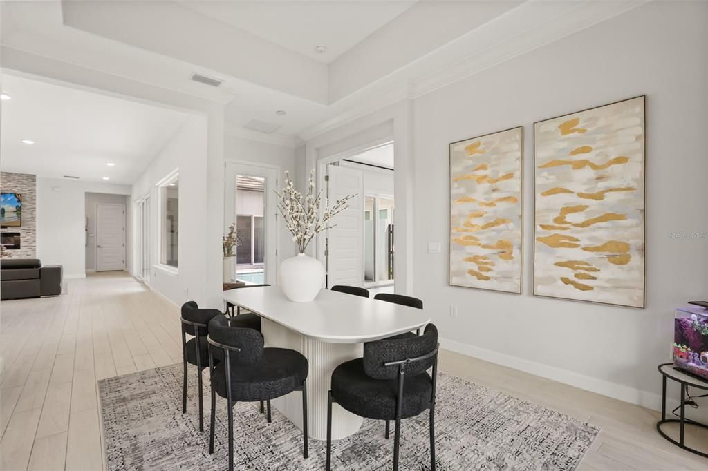 For Sale: $680,000 (3 beds, 3 baths, 1916 Square Feet)